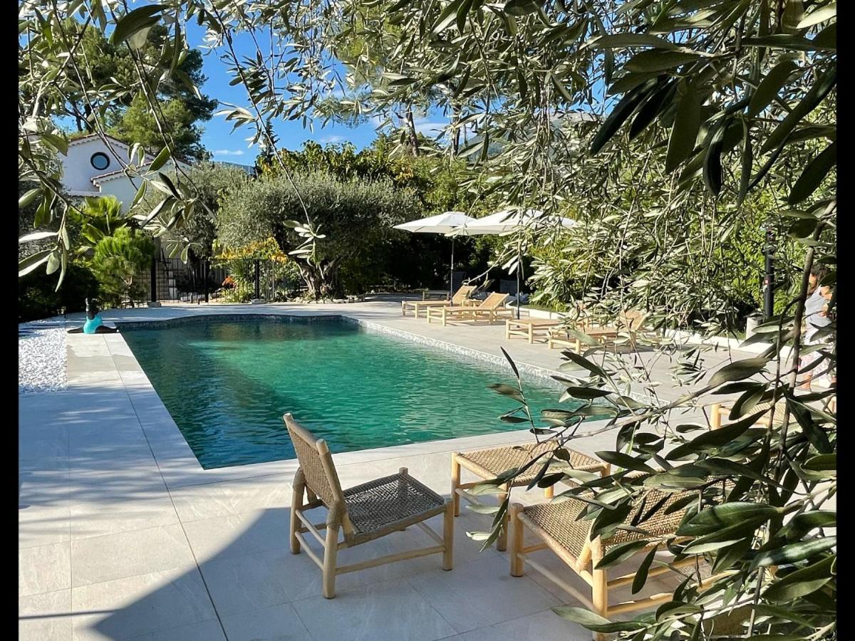 Villa La Carpenee โรกฟอร์-เลส์-แปงส์ ภายนอก รูปภาพ